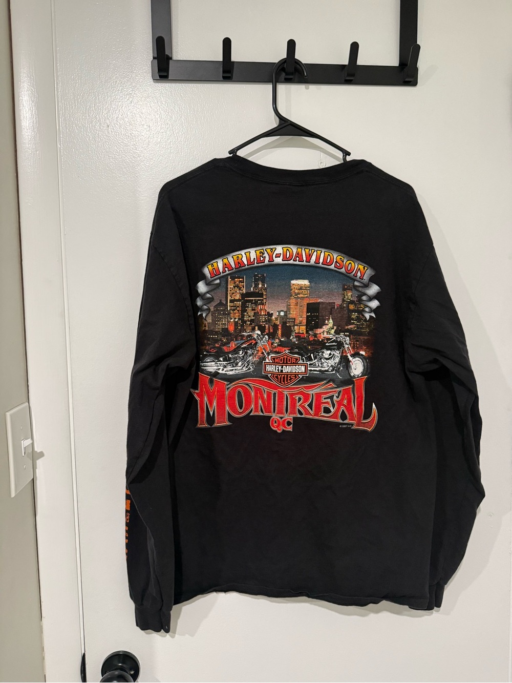 Harley-Davidson Black Long Sleeve Tee with Montreal Skyline Graphic